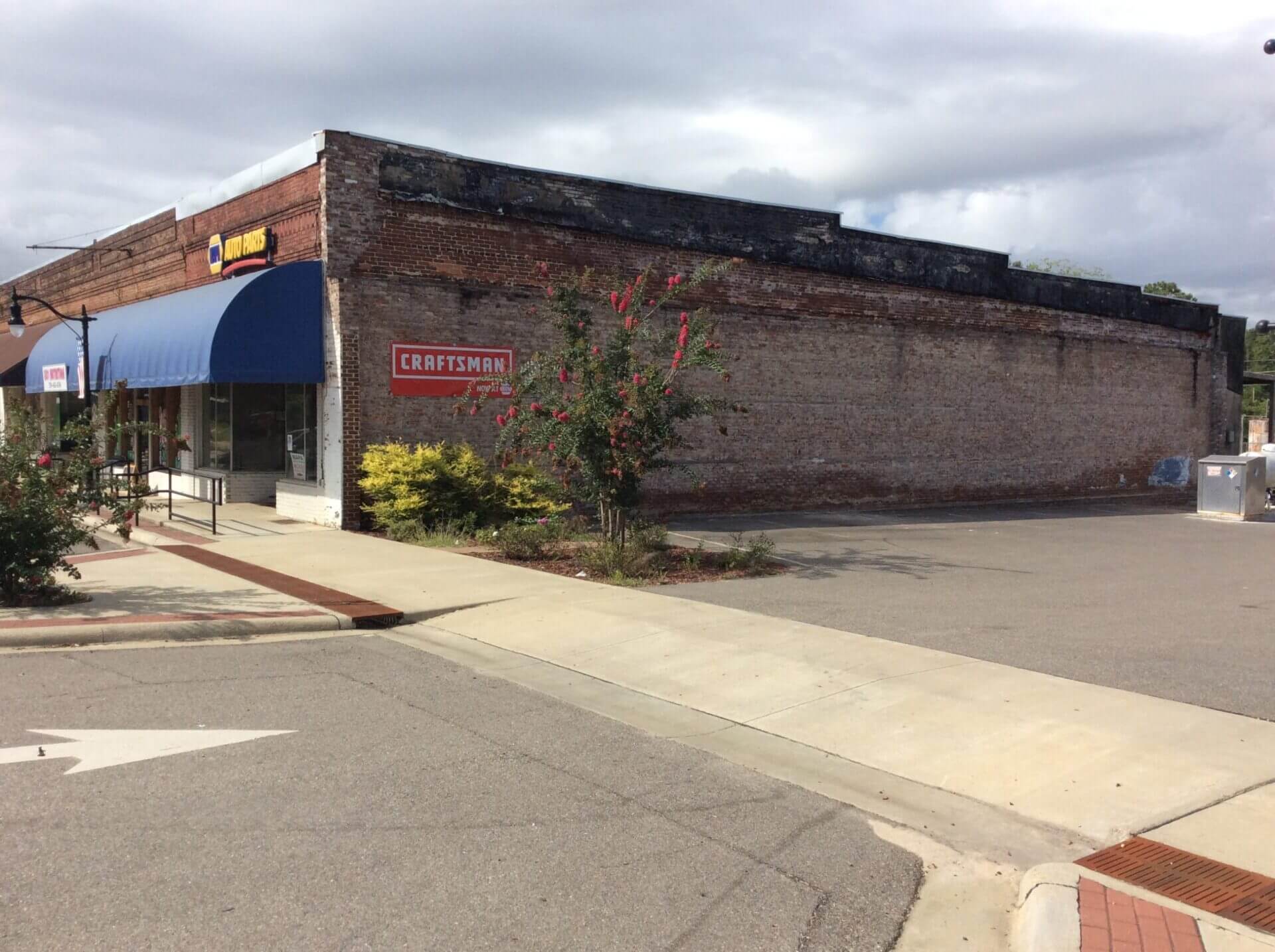 Old Napa Store BuildingDowntown Brantley159,900.00 Butler Land