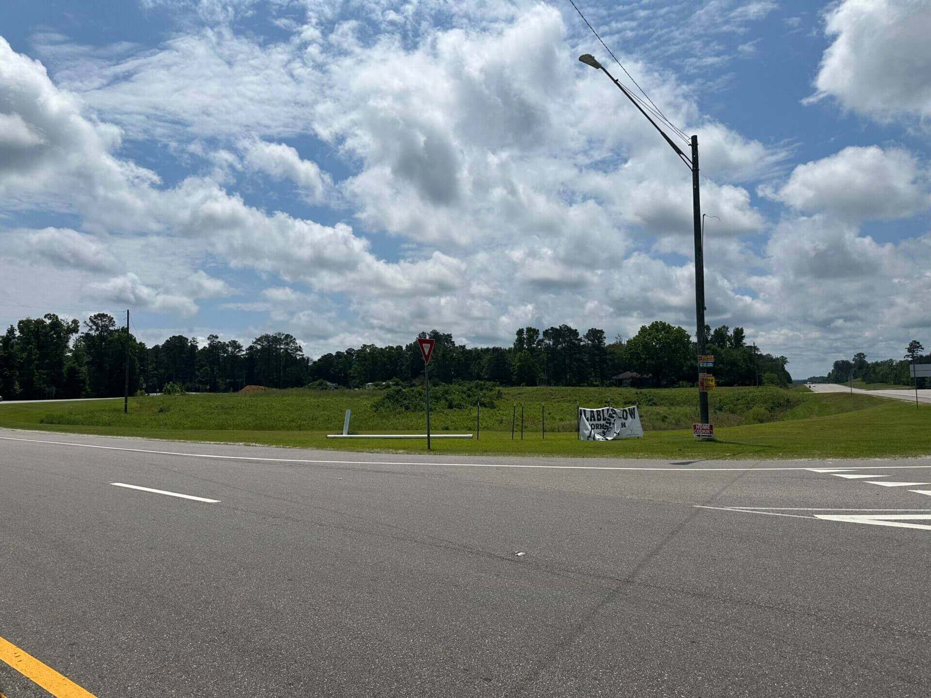 COMMERICAL LOT 5 ACRES BUTLER COUNTY, ALABAMA Butler