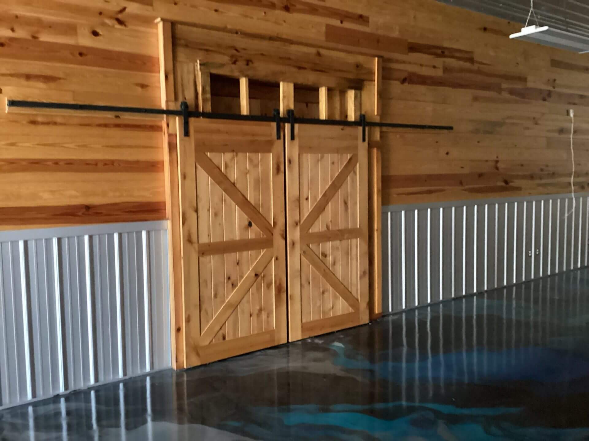 RUSTIC ROOTS BUILDING LUVERNE, ALABAMA Butler Land & Timber Co