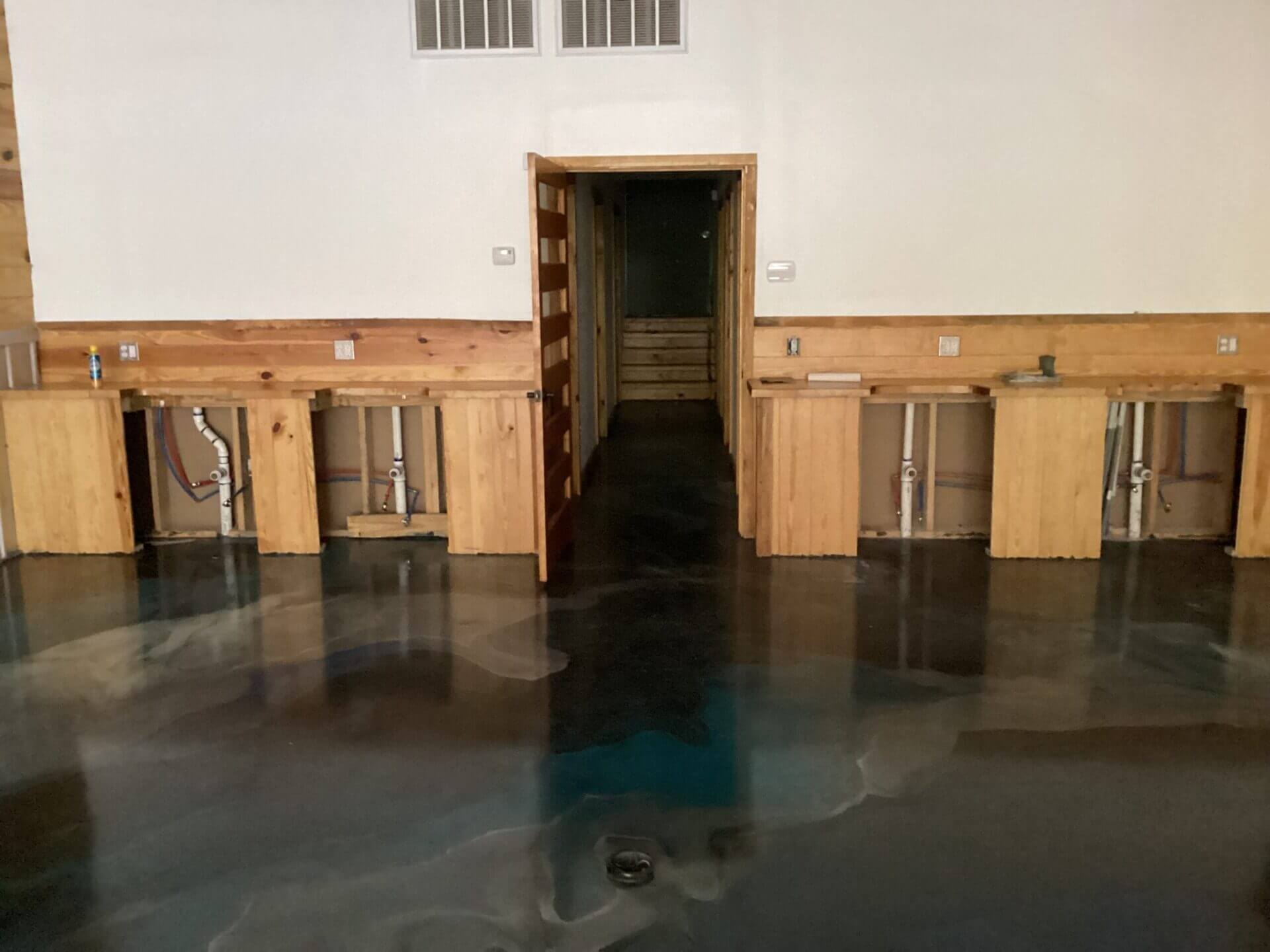 RUSTIC ROOTS BUILDING LUVERNE, ALABAMA Butler Land & Timber Co