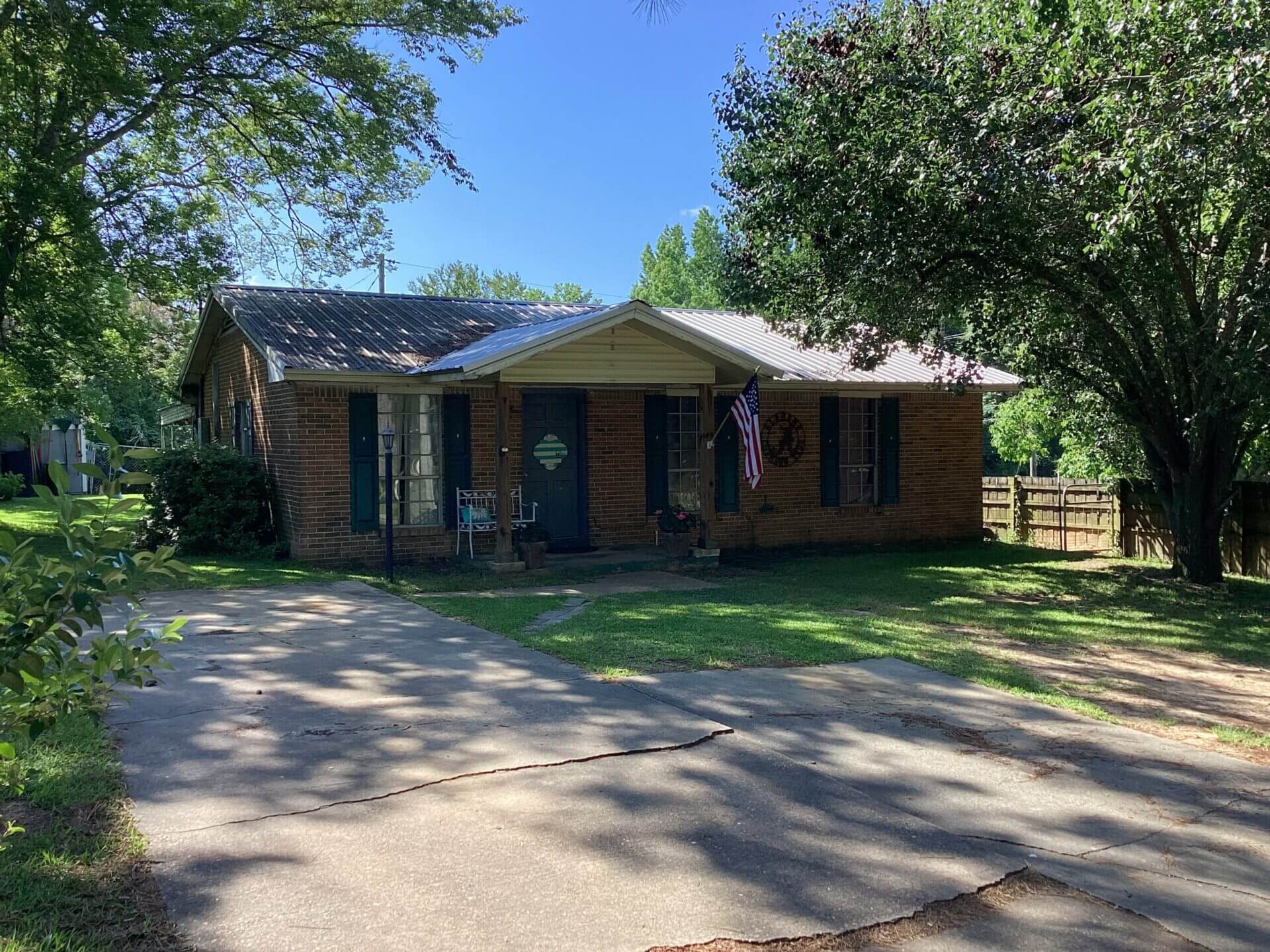 COURT STREET HOUSE LUVERNE, AL Butler Land & Timber Co